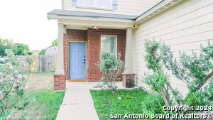 8823 mission in San Antonio, TX - Building Photo - Building Photo