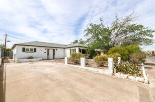 107 Joshua St in Henderson, NV - Building Photo