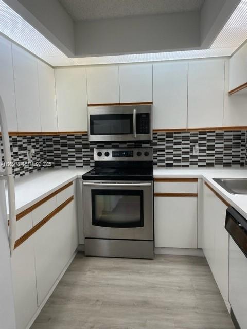 1200 SW 125th Ave in Pembroke Pines, FL - Building Photo - Building Photo