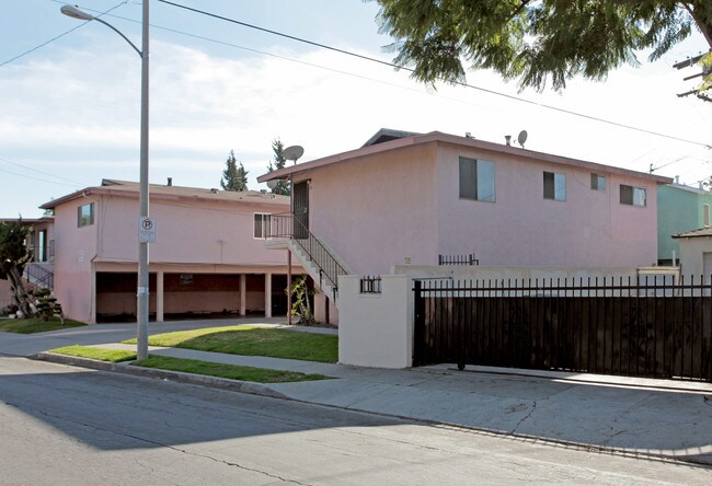 1001 Gay St in Inglewood, CA - Building Photo - Building Photo