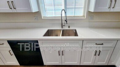 3454 Wallace St in Jurupa Valley, CA - Building Photo - Building Photo