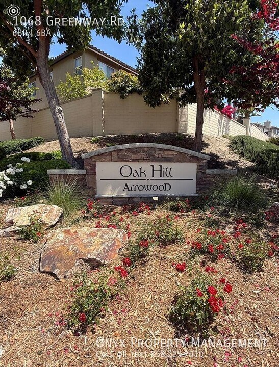 1068 Greenway Rd in Oceanside, CA - Building Photo