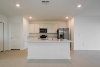 4021 Old Ml Rd in Haines City, FL - Building Photo - Building Photo