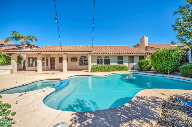 property at 5639 E Aire Libre Ave