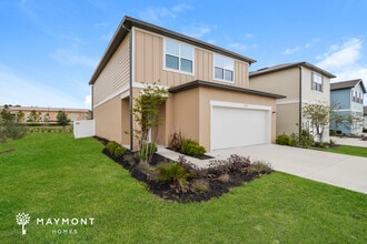 2713 Island Pond Dr in Deltona, FL - Foto de edificio - Building Photo