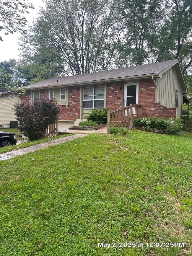 property at 210 NE 88th St