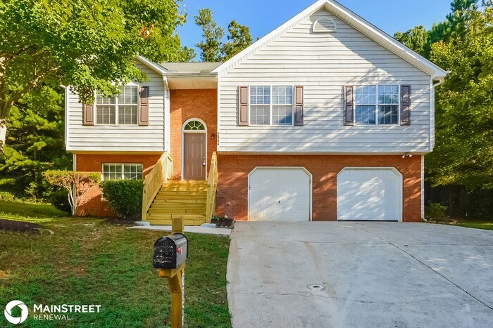 2864 River Close Dr in Decatur, GA - Building Photo