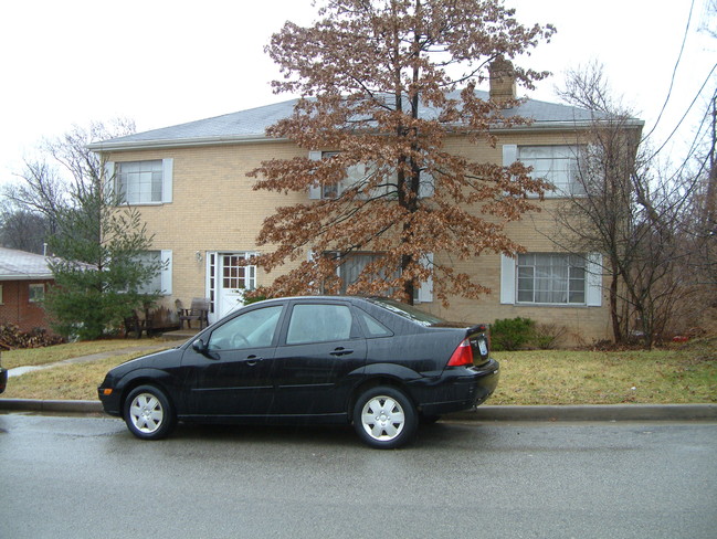 2403 Carlisle Ave in Fort Mitchell, KY - Building Photo - Building Photo