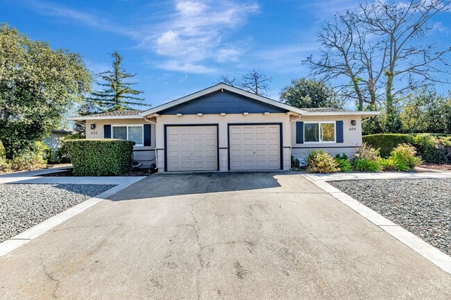 property at 652-654 Vasona Ave
