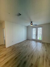 2343 Portman Ave, Unit 9101 in Fort Worth, TX - Foto de edificio - Building Photo