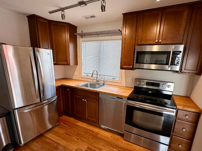 3106 Revere Blvd in Brigantine, NJ - Building Photo - Building Photo