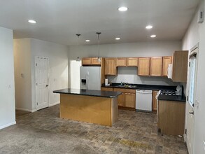 6101 Lombard Cir in Wasilla, AK - Building Photo - Building Photo