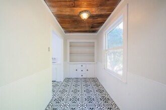 2339 Norwalk Ave in Los Angeles, CA - Building Photo - Building Photo