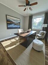 4922 Baylor Dr in Charlotte, NC - Foto de edificio - Building Photo