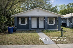 1504 N Madison Ave in Clearwater, FL - Building Photo