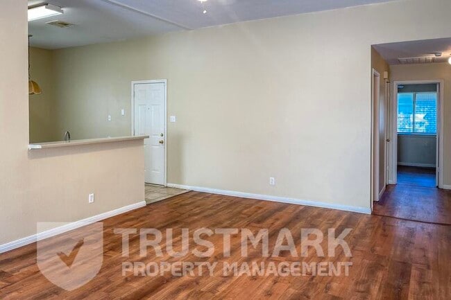 2407 Armadillo Dr in Killeen, TX - Building Photo - Building Photo