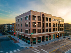 551 E 47th St in Chicago, IL - Building Photo