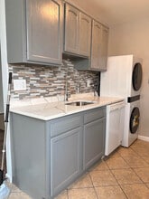 3415 5th St SE, Unit 36 in Washington, DC - Foto de edificio - Building Photo