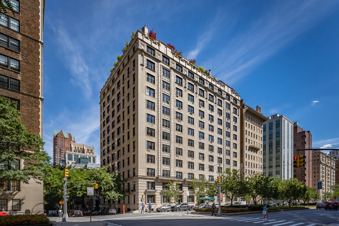 875-877 Park Ave in New York, NY - Building Photo