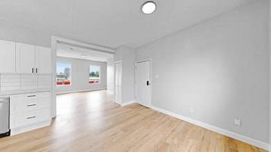 520 Egerton St in London, ON - Building Photo - Building Photo