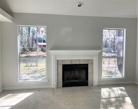 105 Laurens Ln in Savannah, GA - Building Photo - Building Photo