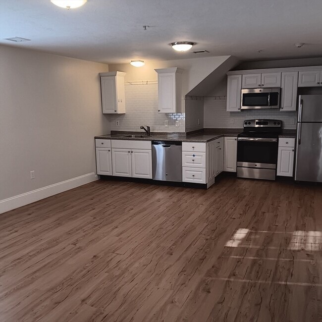 339 Center St in Middleboro, MA - Building Photo - Building Photo