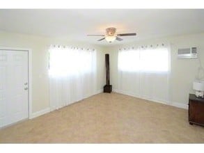 2756 NE 32nd St in Fort Lauderdale, FL - Building Photo - Building Photo