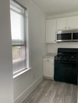 1044 Welfer St, Unit 2 in Pittsburgh, PA - Building Photo