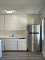 7732 Chapman Ave, Unit 7732-6 in Garden Grove, CA - Building Photo