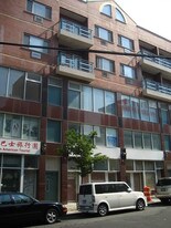 133-50 37th Ave in Flushing, NY - Building Photo