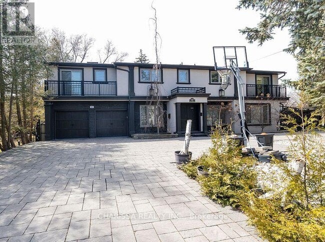 property at 60 Belvedere Dr