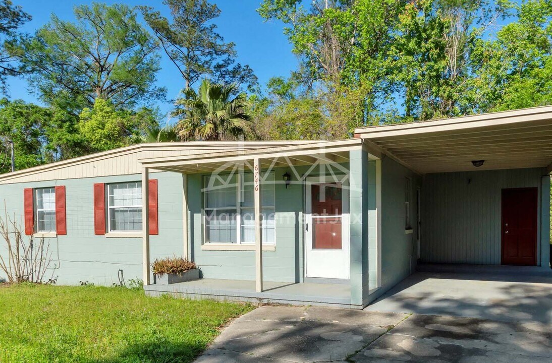 6746 Helston Ct in Jacksonville, FL - Building Photo
