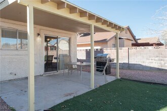 7250 Hardtack Cir in Las Vegas, NV - Building Photo - Building Photo