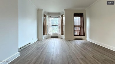 285.5 Hudson Ave-Unit -Apt 3 in Albany, NY - Building Photo - Building Photo