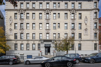 492 Convent Ave in New York, NY - Building Photo - Building Photo