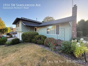 1916 SW Sandlewood Ave in Gresham, OR - Building Photo - Building Photo