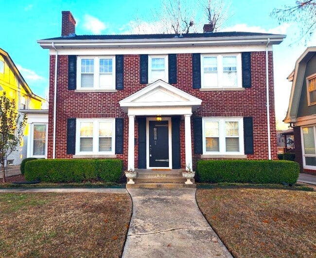 property at 1928 NW 18th St