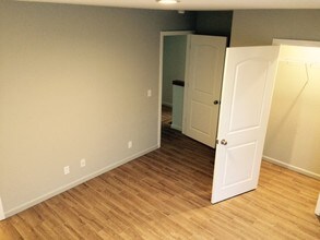 1401 Poplar St in Murray, KY - Building Photo - Building Photo