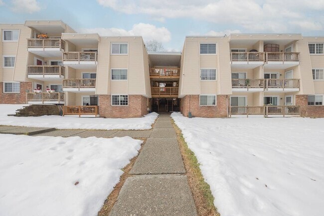 property at 219 Fox Run Ln