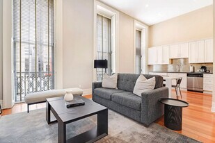 822 Perdido St in New Orleans, LA - Building Photo