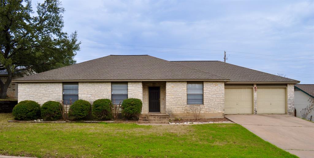 8304 Red Willow Dr in Austin, TX - Building Photo