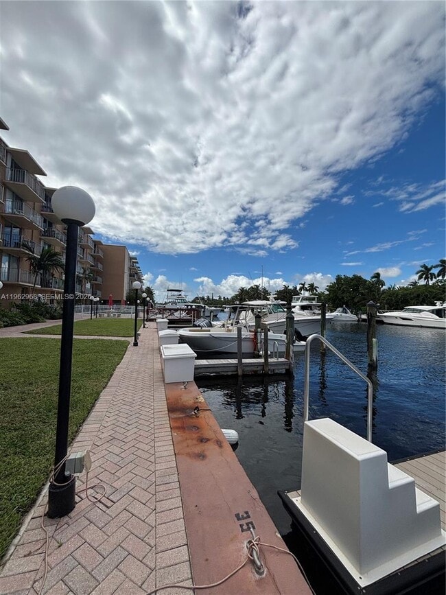 property at 1777 SE 15th St