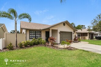 2886 Whispering Dr S in Largo, FL - Building Photo - Building Photo