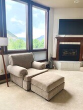 1261 Galaxy Dr, Unit B in Durango, CO - Foto de edificio - Building Photo