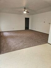 607-609 W Edgewood St in Springfield, MO - Building Photo - Building Photo