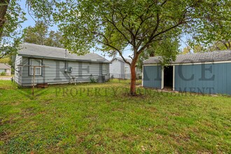 1422 S Meridian Ave in Wichita, KS - Building Photo - Building Photo