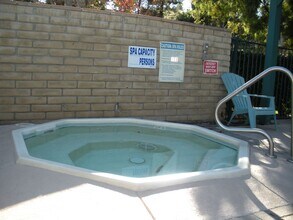 1140 Petree St in El Cajon, CA - Foto de edificio - Building Photo