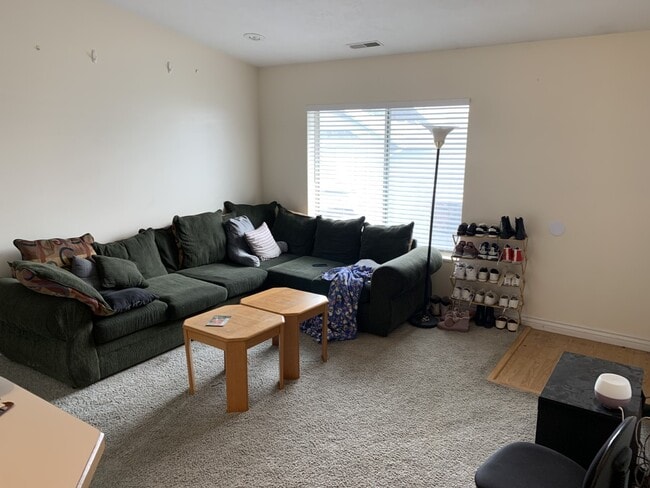 property at 1541 Riverside Ave