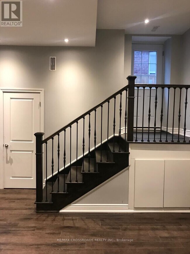 property at 3 Honey Dr