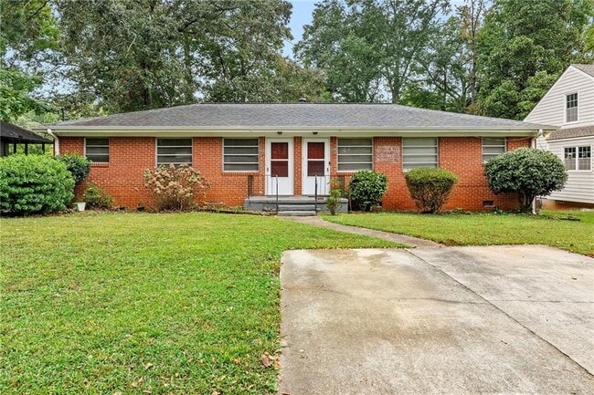 property at 606 Sycamore Dr